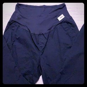 🤰🏽🤰🏾NWT OLD NAVY MATERNITY CHINOS🤰🏾🤰🏼